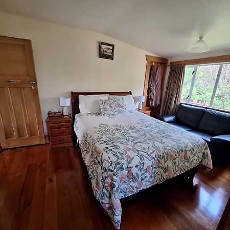 Olde Mill House B&B & Bike2Wine Cycle Hire Renwick Εξωτερικό φωτογραφία