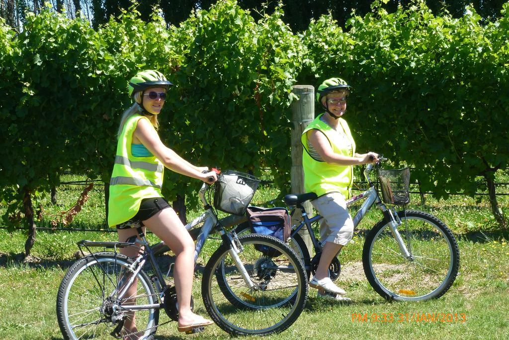 Olde Mill House B&B & Bike2Wine Cycle Hire Renwick Εξωτερικό φωτογραφία