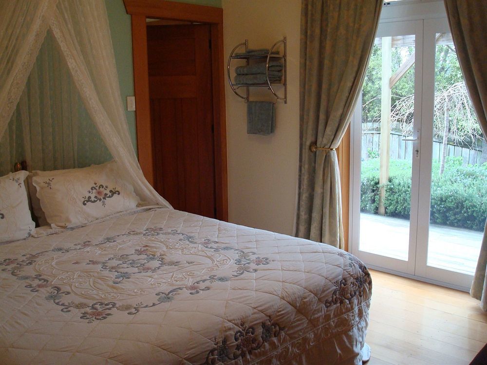 Olde Mill House B&B & Bike2Wine Cycle Hire Renwick Εξωτερικό φωτογραφία