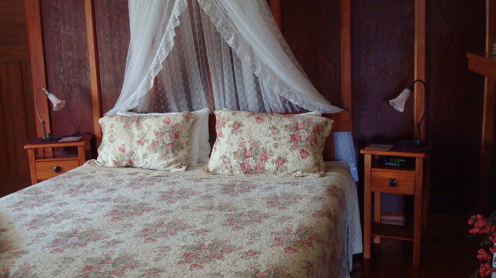 Olde Mill House B&B & Bike2Wine Cycle Hire Renwick Εξωτερικό φωτογραφία