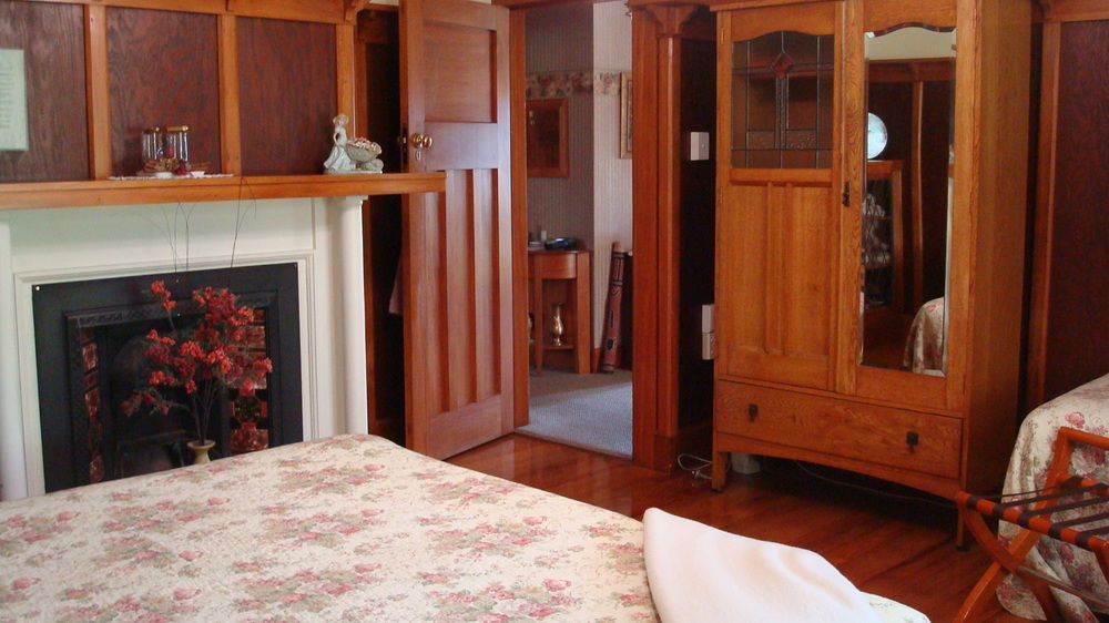 Olde Mill House B&B & Bike2Wine Cycle Hire Renwick Εξωτερικό φωτογραφία