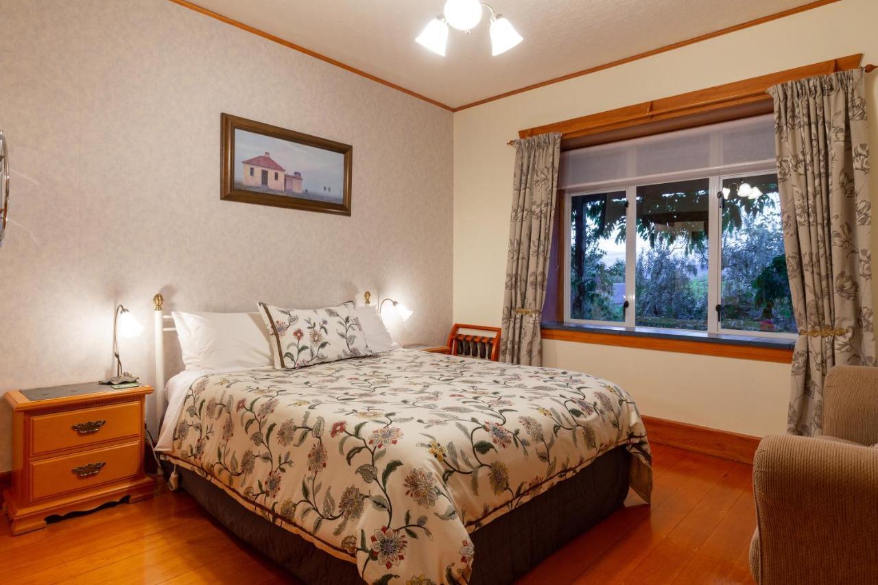 Olde Mill House B&B & Bike2Wine Cycle Hire Renwick Εξωτερικό φωτογραφία